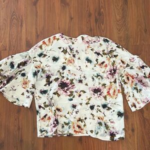 Catherine Catherine MALANDRINO floral butterfly sleeve blouse size XS